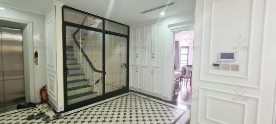 Thi công nội thất biệt thự Ocean Park - cầu thang 2