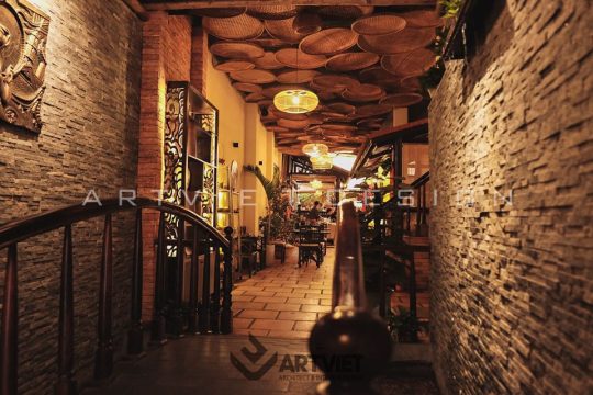 Nội thất nhà hàng Lang Liêu - cầu trang trí