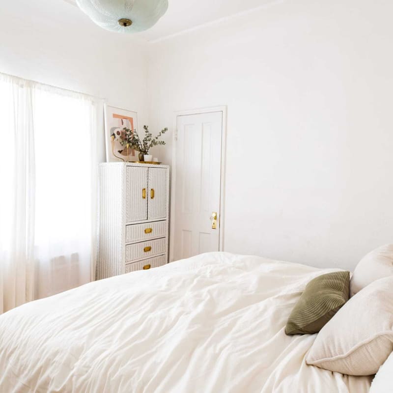 Ánh sáng tự nhiên cho phòng ngủ nhỏ