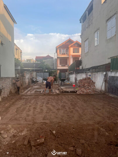 Thi công biệt thự Tình Quang Long biên - khởi công, đào móng, bể - 2