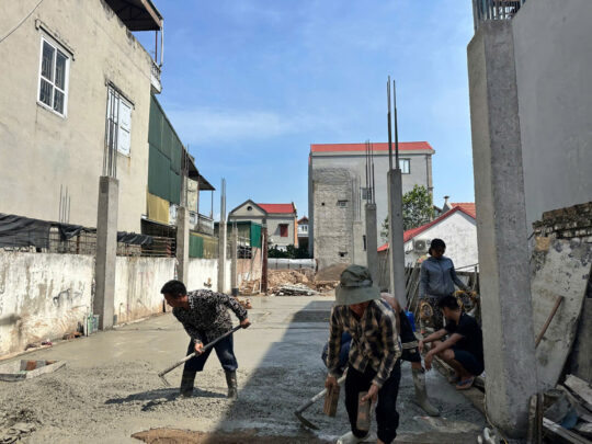 Thi công biệt thự Tình Quang Long biên - tầng 1 - 2