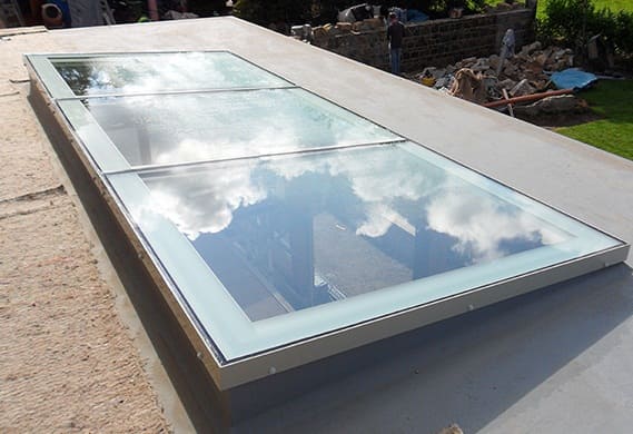 Giếng trời kính cường lực